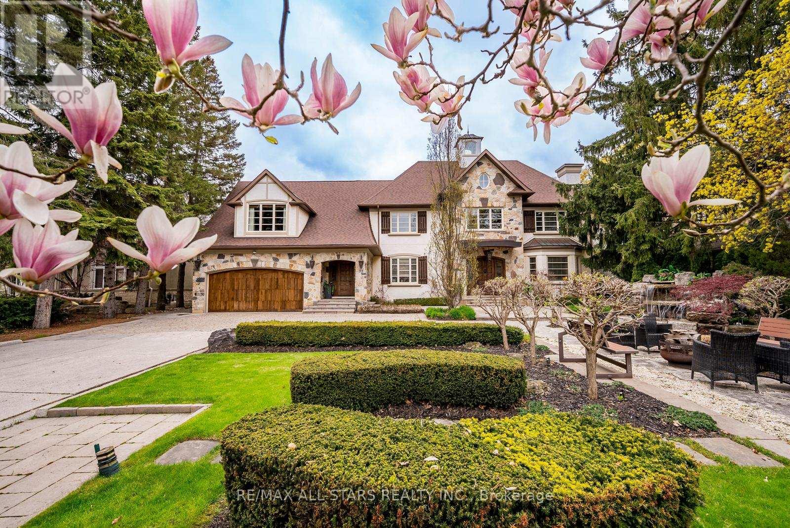 32 WEMBLEY AVENUE, Markham, Ontario