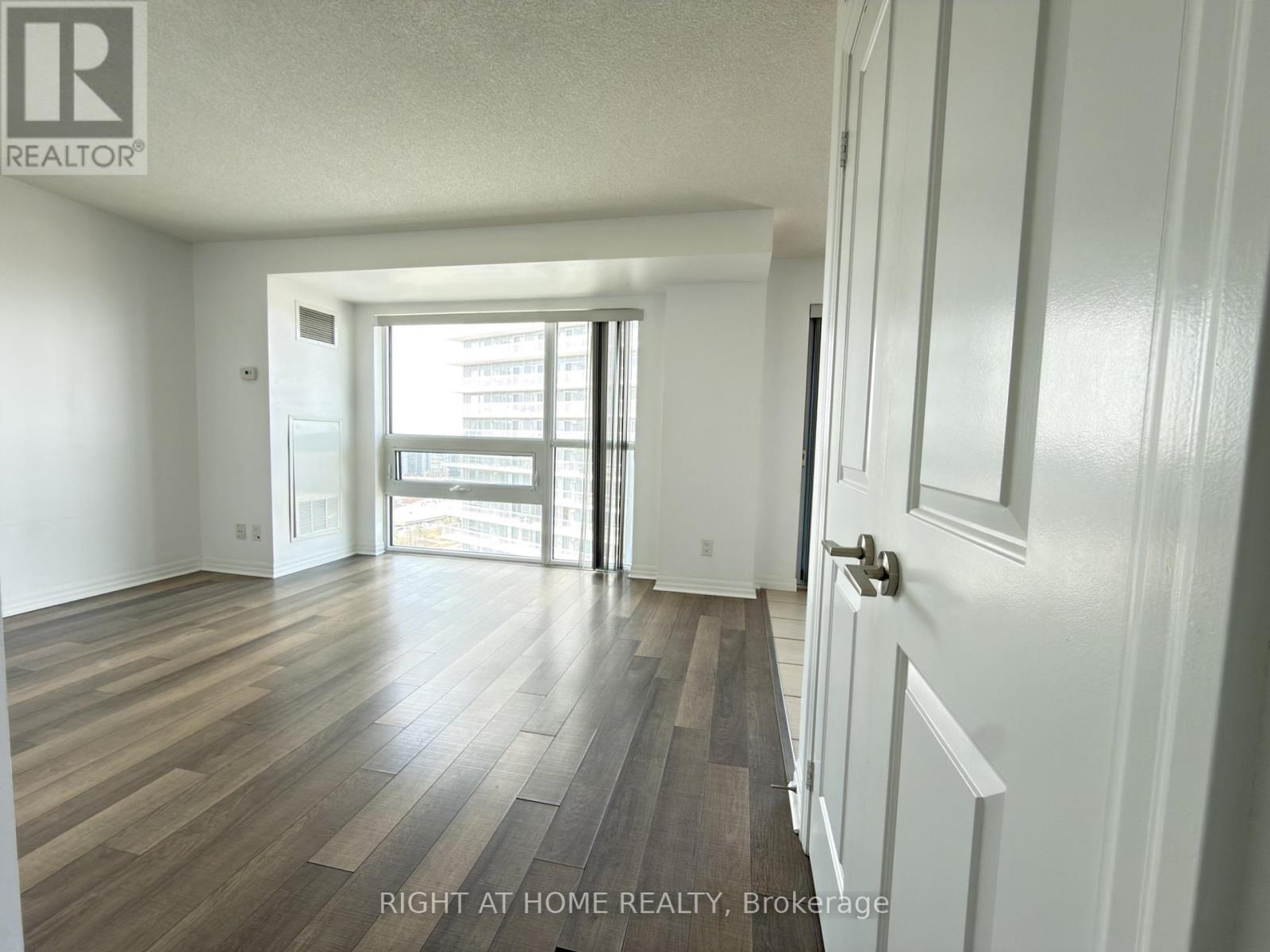 2803 - 275 Yorkland Road, Toronto, Ontario M2J 0B4 - Photo 8 - C13147422