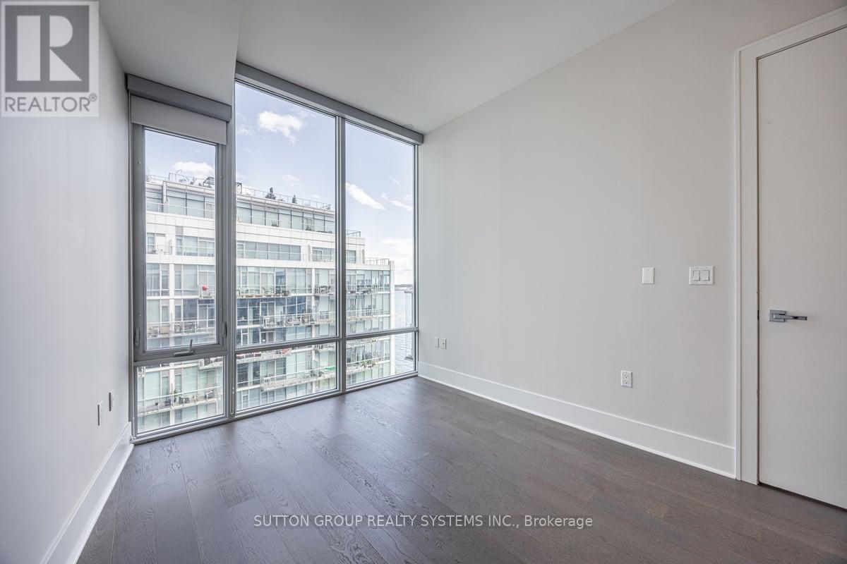 1008 - 29 Queens Quay E, Toronto, Ontario  M5E 0A4 - Photo 17 - C13147450