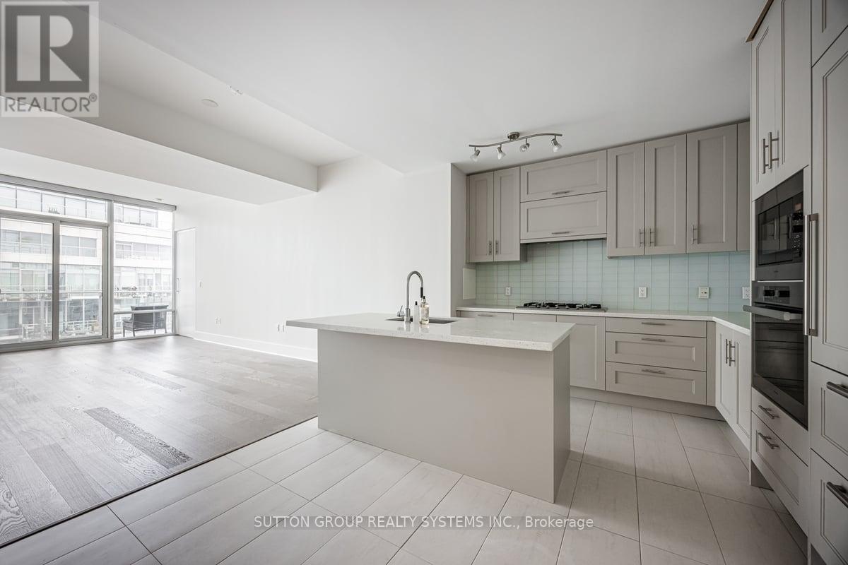 1008 - 29 Queens Quay E, Toronto, Ontario  M5E 0A4 - Photo 4 - C13147450