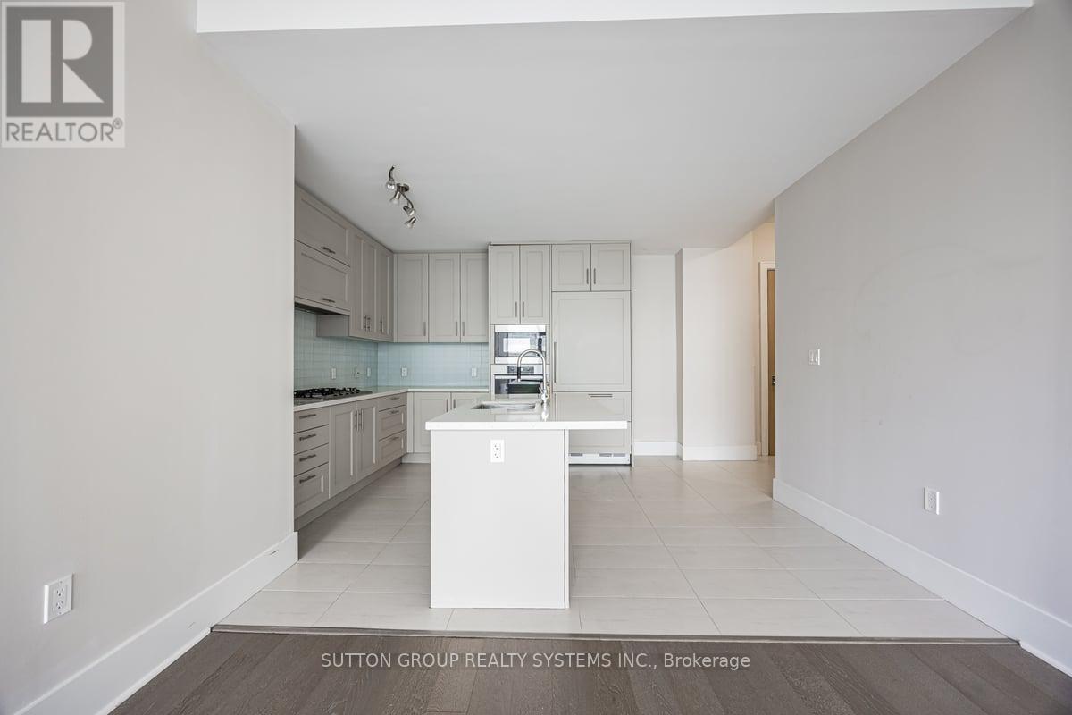 1008 - 29 Queens Quay E, Toronto, Ontario  M5E 0A4 - Photo 9 - C13147450