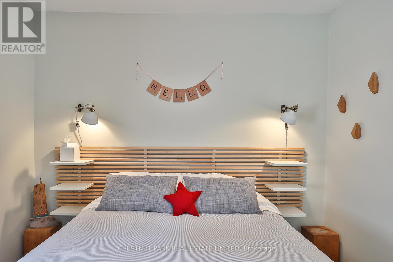 110 Booth Avenue, Toronto, Ontario  M4M 2M4 - Photo 23 - E13147466