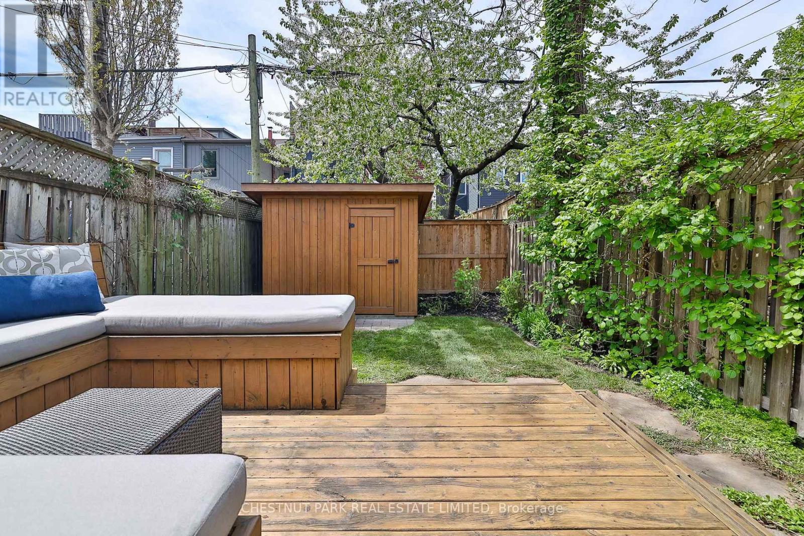 110 Booth Avenue, Toronto, Ontario  M4M 2M4 - Photo 37 - E13147466