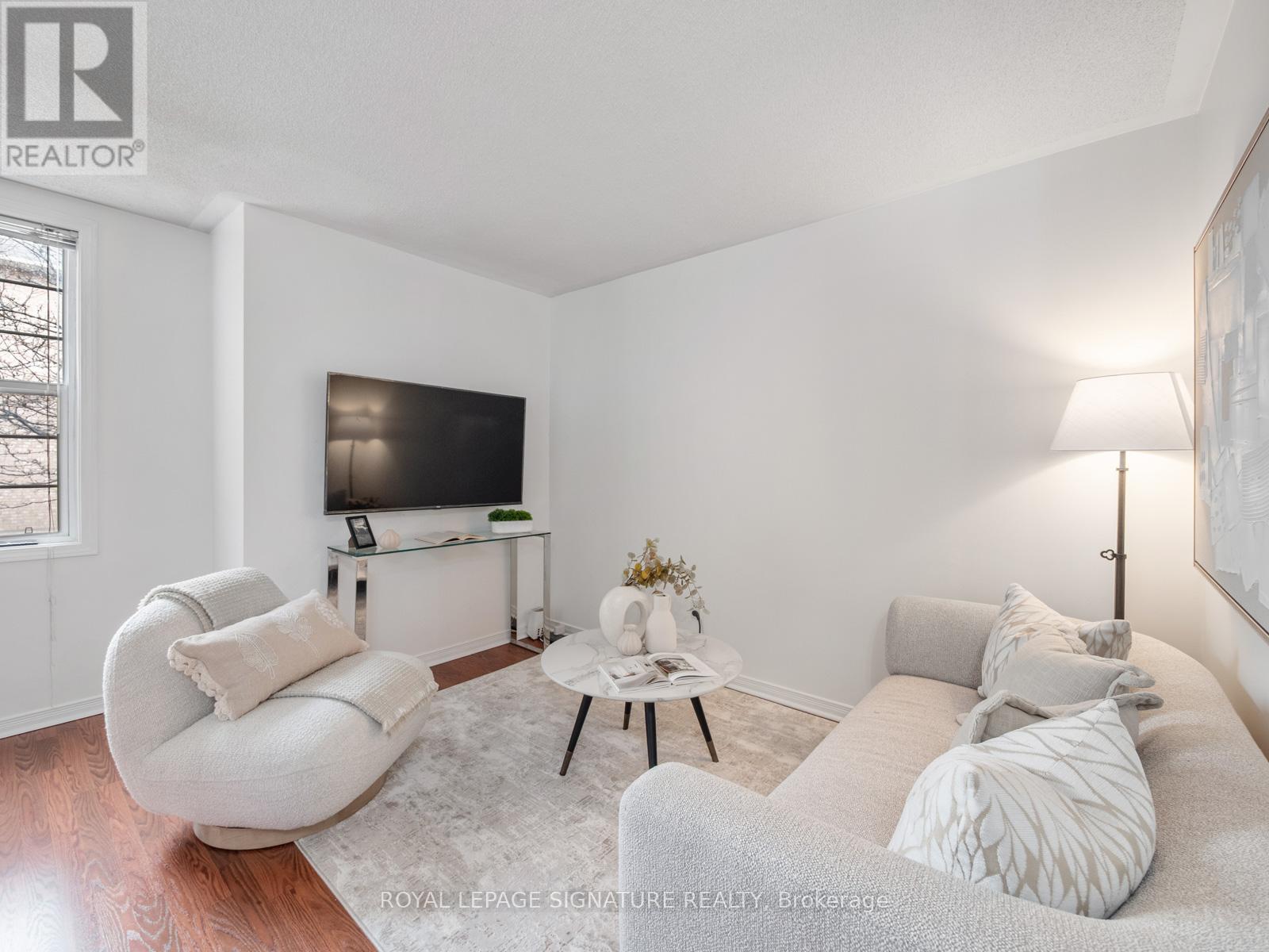 201 - 45 Strangford Lane, Toronto, Ontario  M1L 0E5 - Photo 10 - E13147498