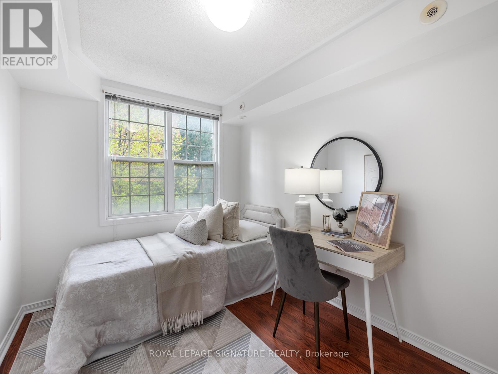 201 - 45 Strangford Lane, Toronto, Ontario  M1L 0E5 - Photo 14 - E13147498