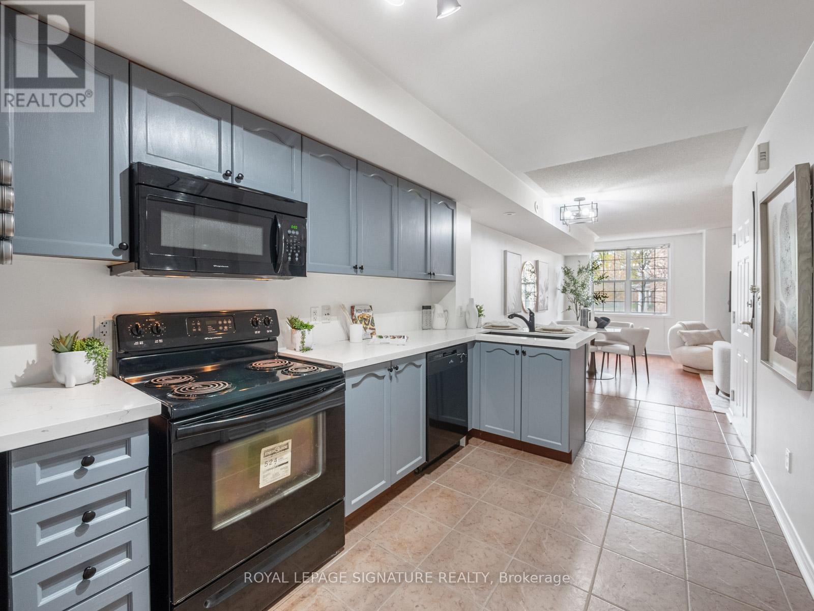 201 - 45 Strangford Lane, Toronto, Ontario  M1L 0E5 - Photo 5 - E13147498