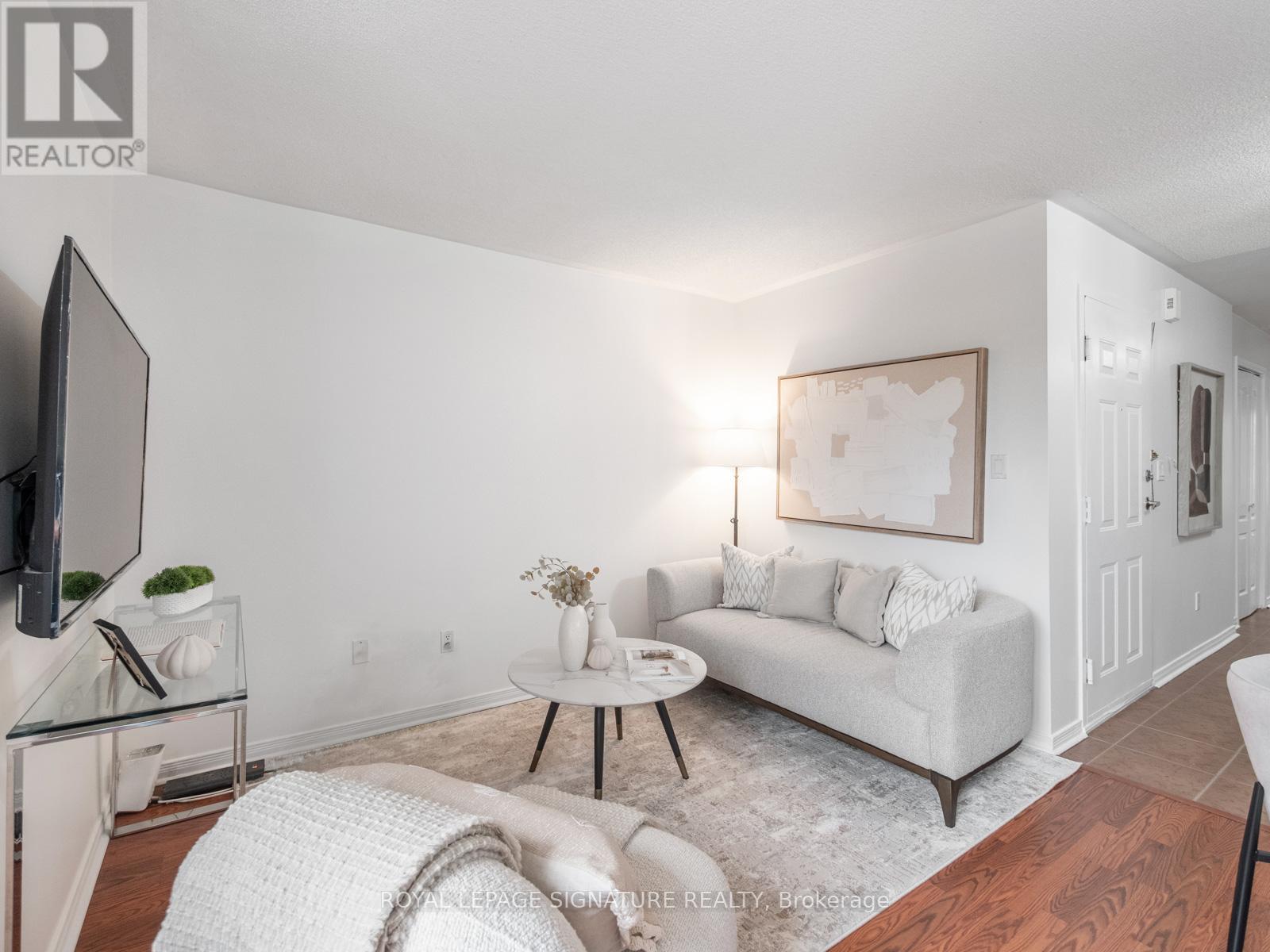 201 - 45 Strangford Lane, Toronto, Ontario  M1L 0E5 - Photo 9 - E13147498