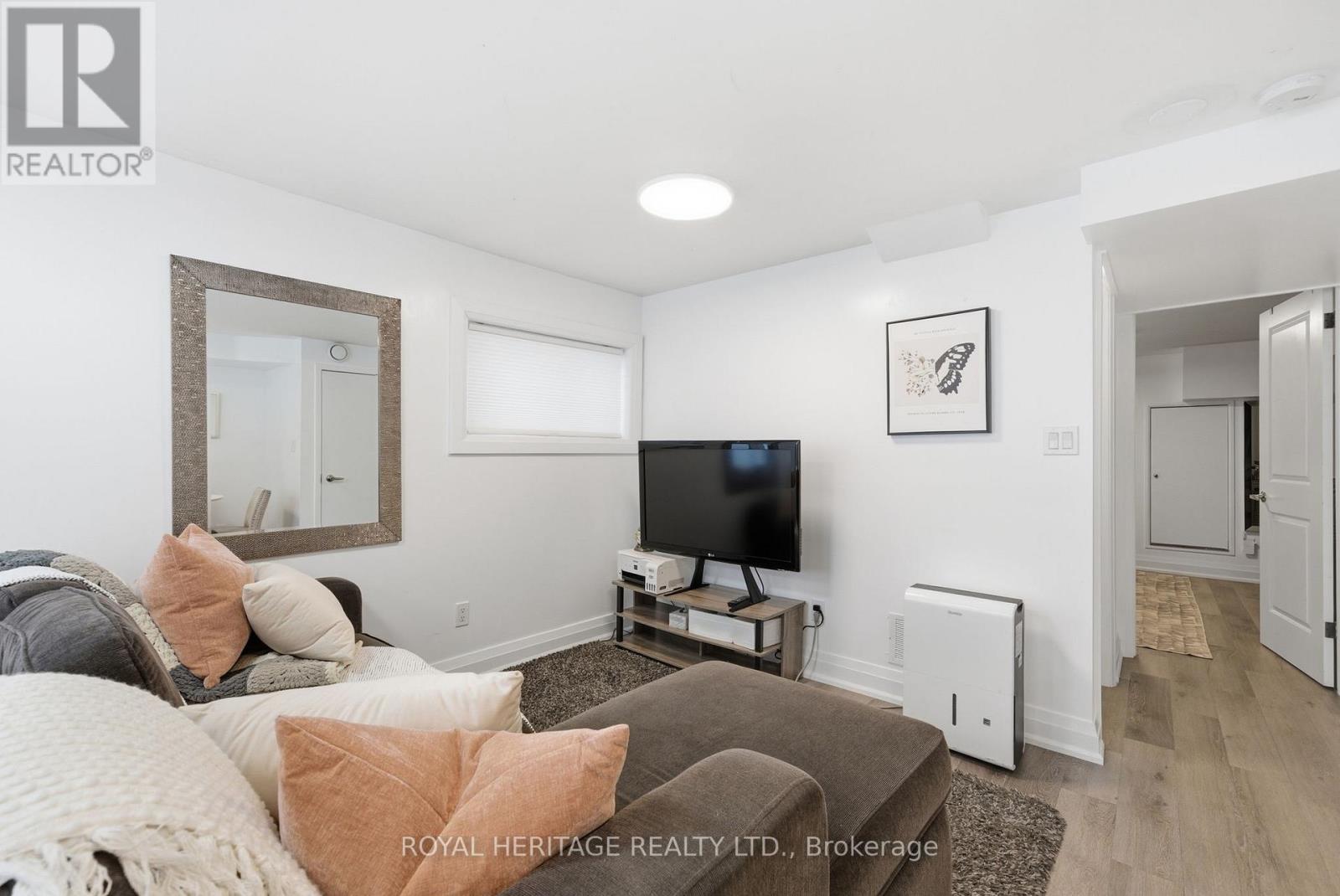 268 Hiawatha Road, Toronto, Ontario  M4L 2Y4 - Photo 24 - E13147502