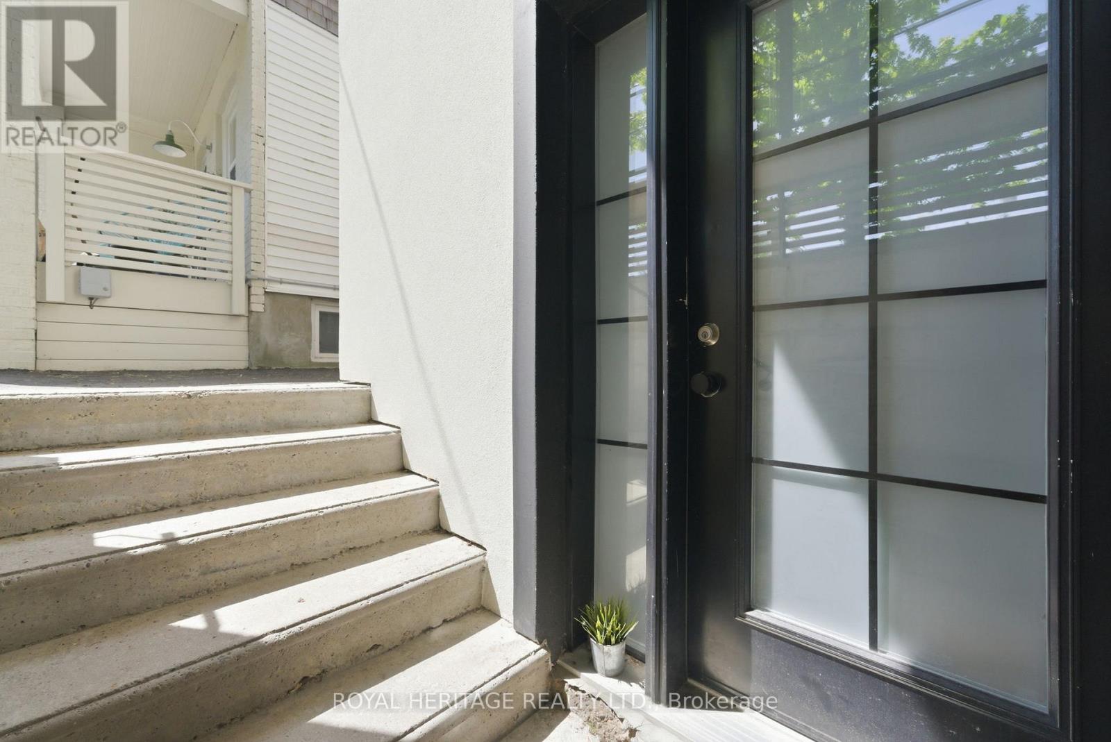 268 Hiawatha Road, Toronto, Ontario  M4L 2Y4 - Photo 28 - E13147502