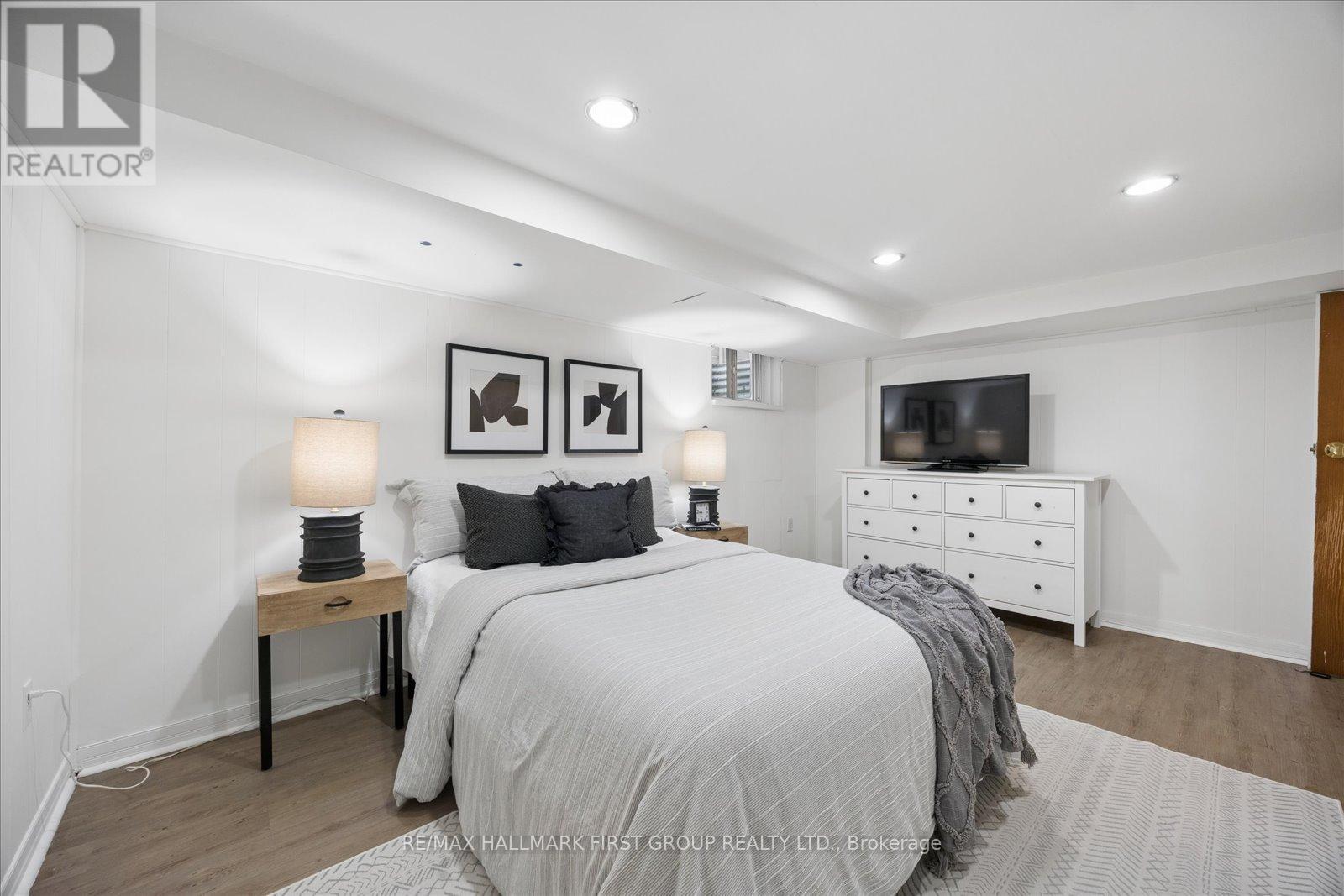 31 Machockie Road, Toronto, Ontario M4C 3M5 - Photo 34 - E13147526