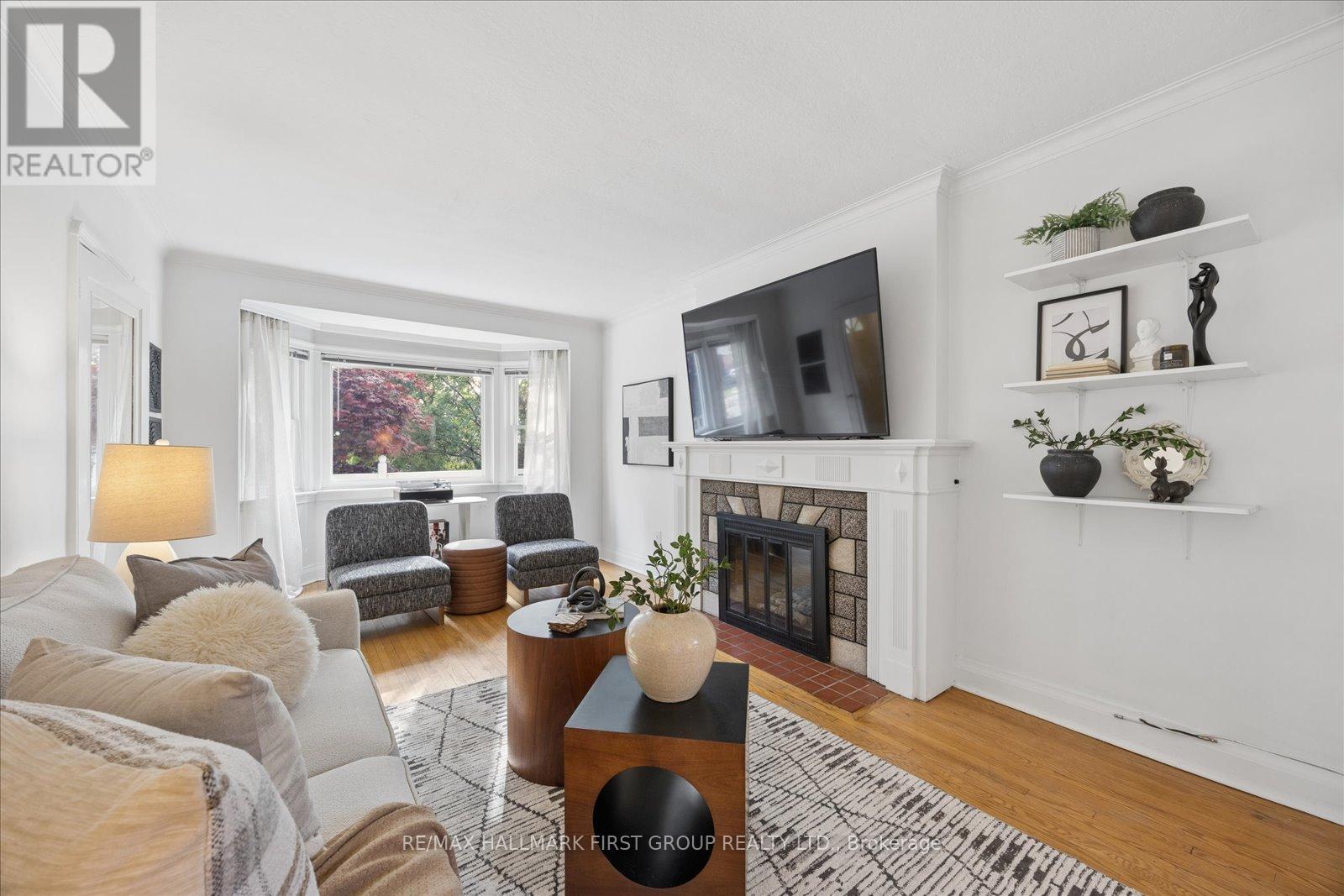 31 Machockie Road, Toronto, Ontario M4C 3M5 - Photo 7 - E13147526