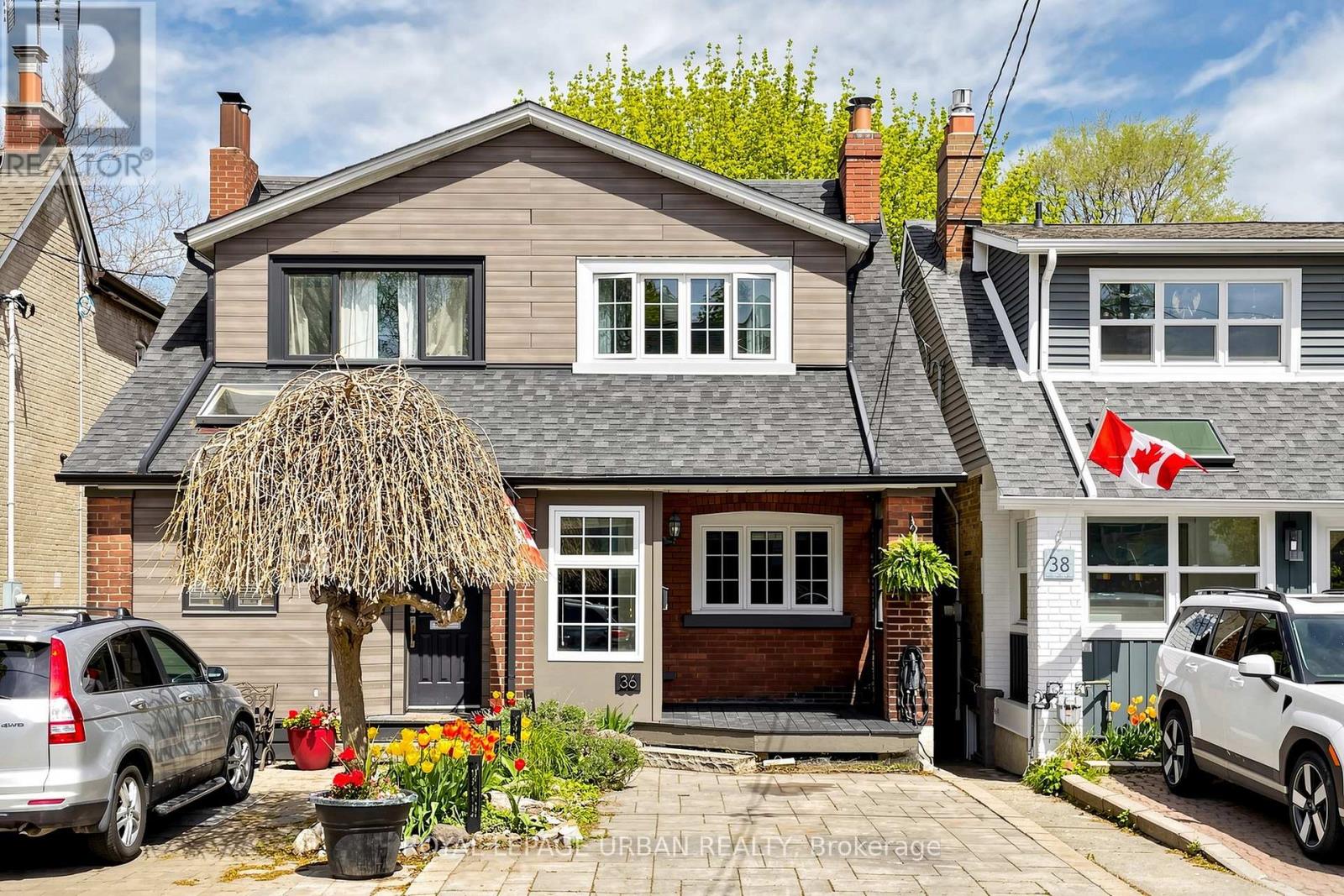 36 NORWAY AVENUE, Toronto, Ontario
