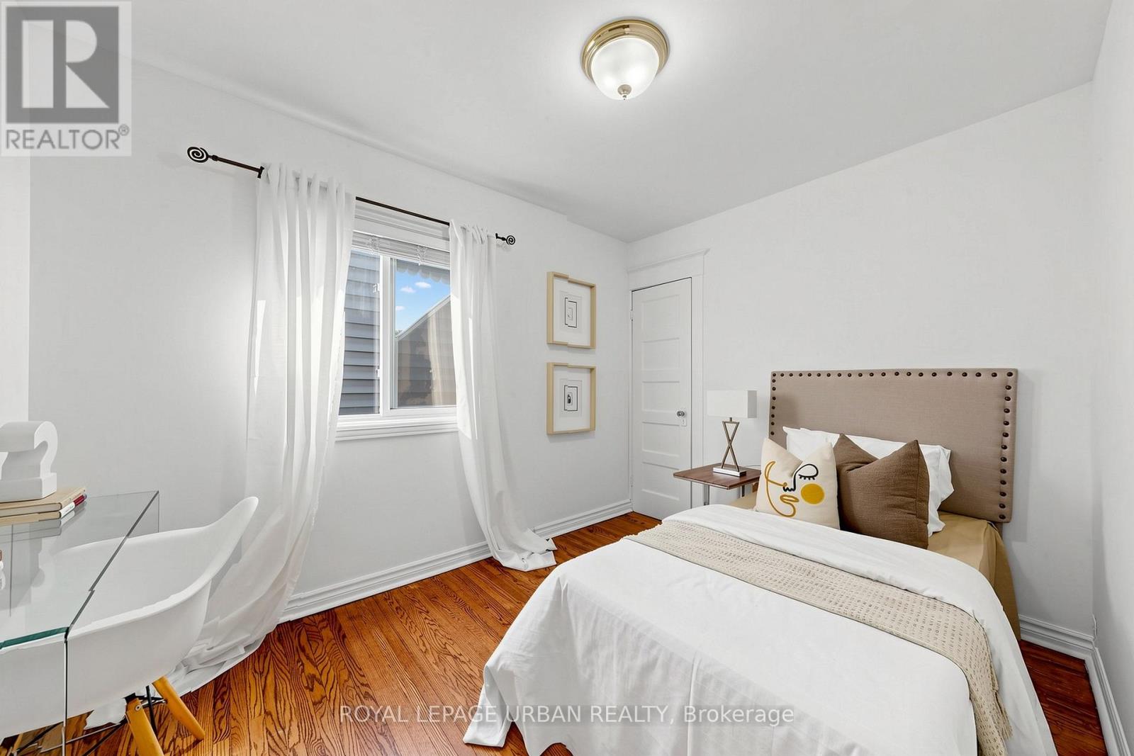 36 Norway Avenue, Toronto, Ontario  M4L 1P9 - Photo 22 - E13147576