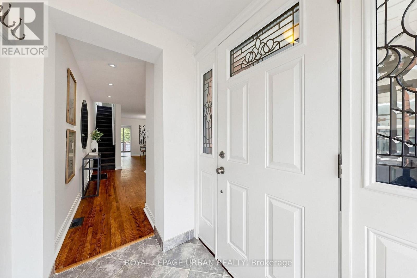 36 Norway Avenue, Toronto, Ontario  M4L 1P9 - Photo 4 - E13147576