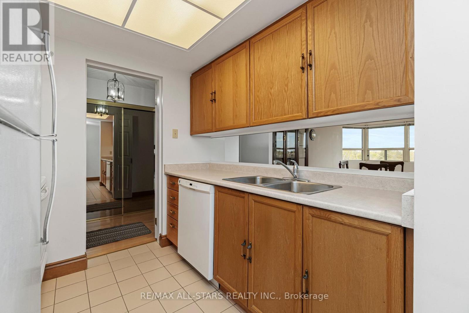 607 - 2 Raymerville Drive, Markham, Ontario  L3P 7N7 - Photo 7 - N13147496