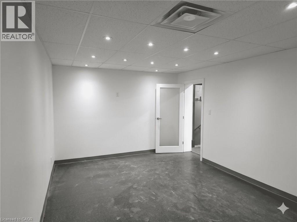 6 Main Street W, Grimsby, Ontario  L3M 1R4 - Photo 7 - 40829615