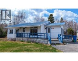 208 Bd des Acadiens, Bertrand, New Brunswick