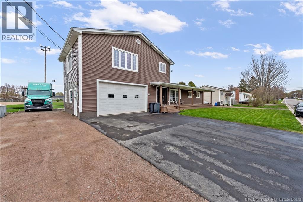 116 Brown Street, Shediac, New Brunswick  E4P 1J7 - Photo 3 - NB139652