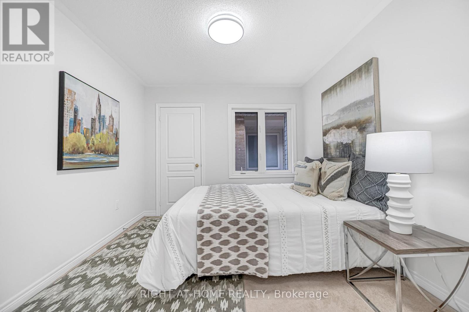38 Kellington Trail, Whitchurch-Stouffville, Ontario  L4A 1X6 - Photo 22 - N12858566
