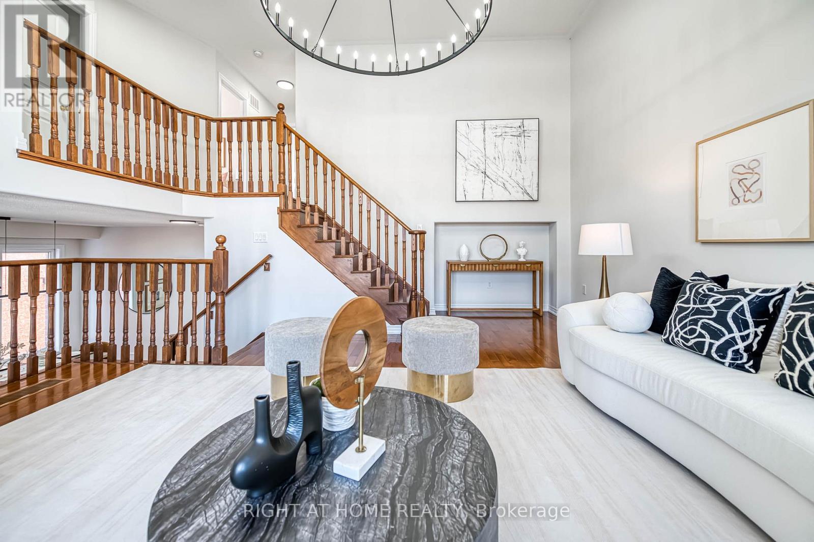 38 Kellington Trail, Whitchurch-Stouffville, Ontario  L4A 1X6 - Photo 17 - N12858566