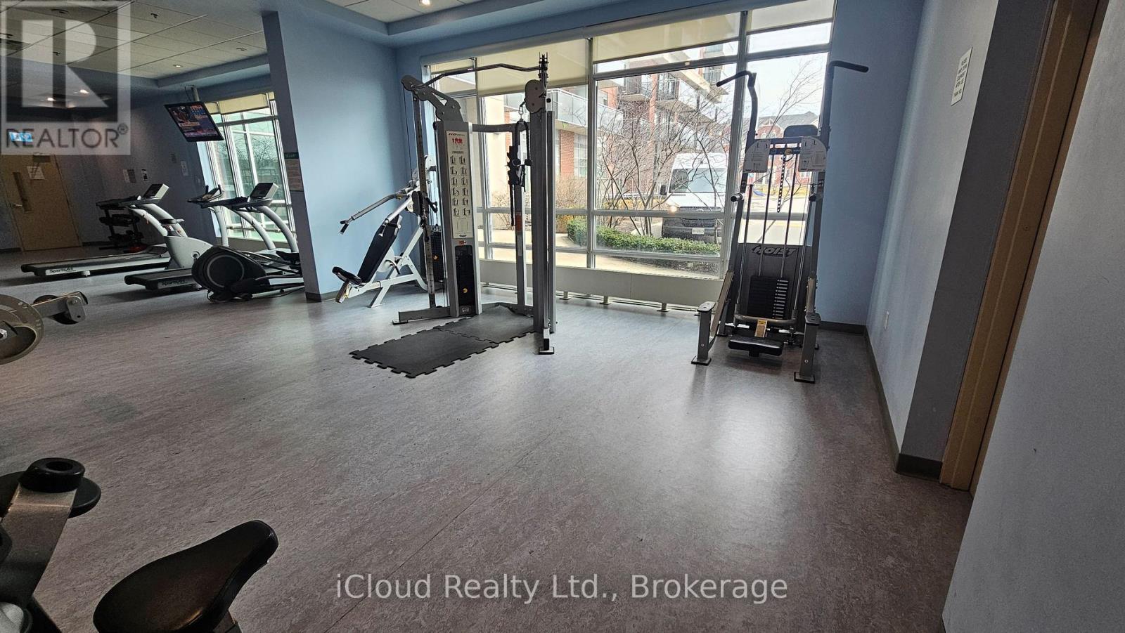 2001 - 215 Queen Street E, Brampton, Ontario  L4W 0A9 - Photo 11 - W13147452