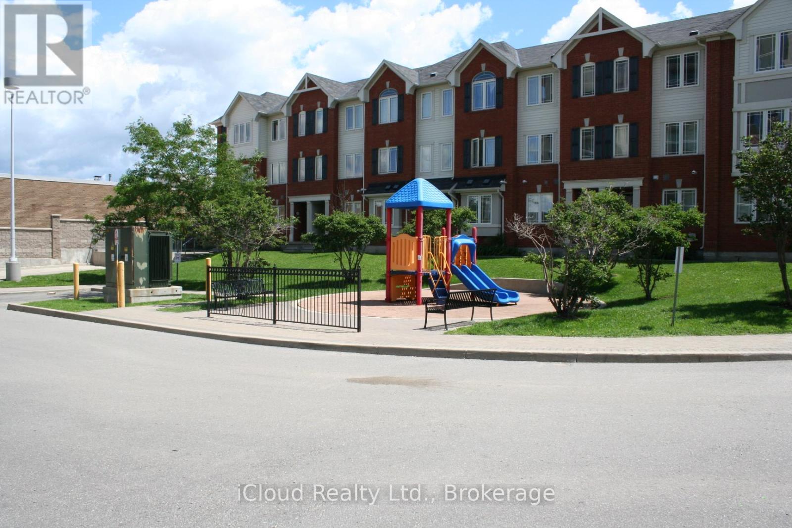 2001 - 215 Queen Street E, Brampton, Ontario  L4W 0A9 - Photo 30 - W13147452