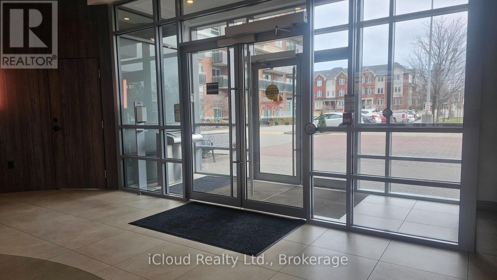 2001 - 215 Queen Street E, Brampton, Ontario  L4W 0A9 - Photo 8 - W13147452