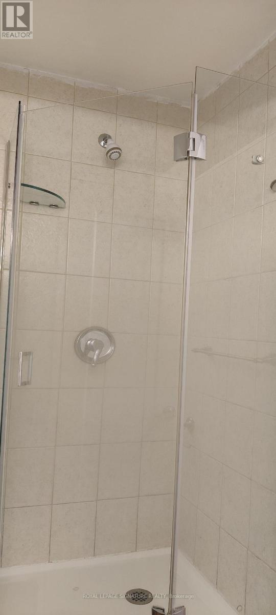 103 - 1055a Forestwood (G) Drive, Mississauga, Ontario  L5C 2T8 - Photo 18 - W13147464