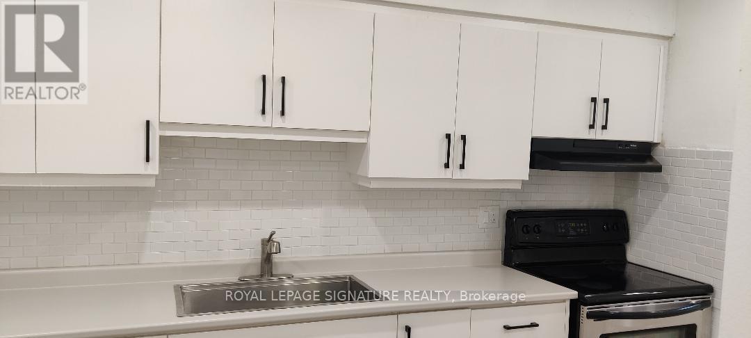 103 - 1055a Forestwood (G) Drive, Mississauga, Ontario  L5C 2T8 - Photo 8 - W13147464