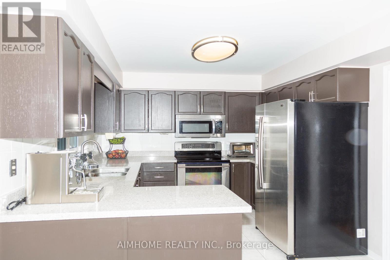 3295 Bloomfield Drive, Mississauga, Ontario  L5N 6X7 - Photo 16 - W13147486