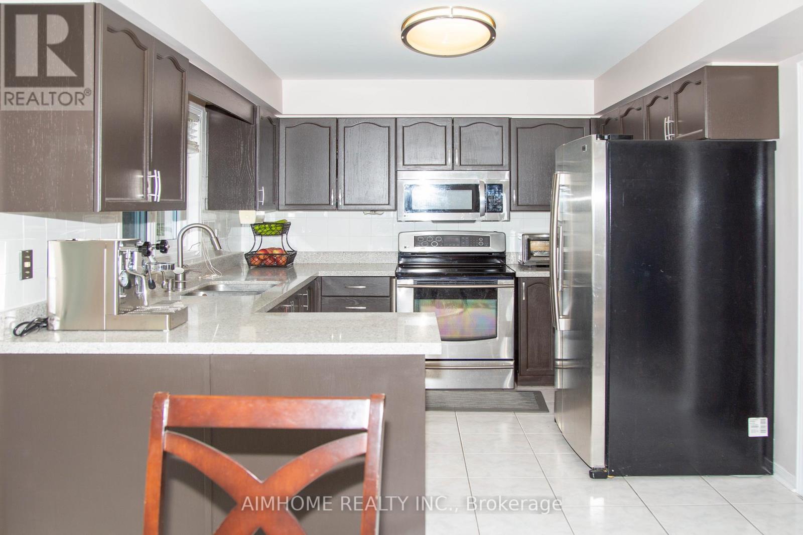 3295 Bloomfield Drive, Mississauga, Ontario  L5N 6X7 - Photo 17 - W13147486