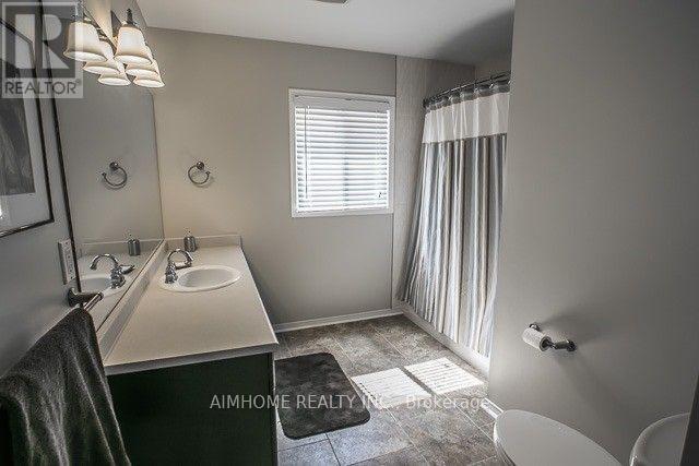 3295 Bloomfield Drive, Mississauga, Ontario  L5N 6X7 - Photo 30 - W13147486