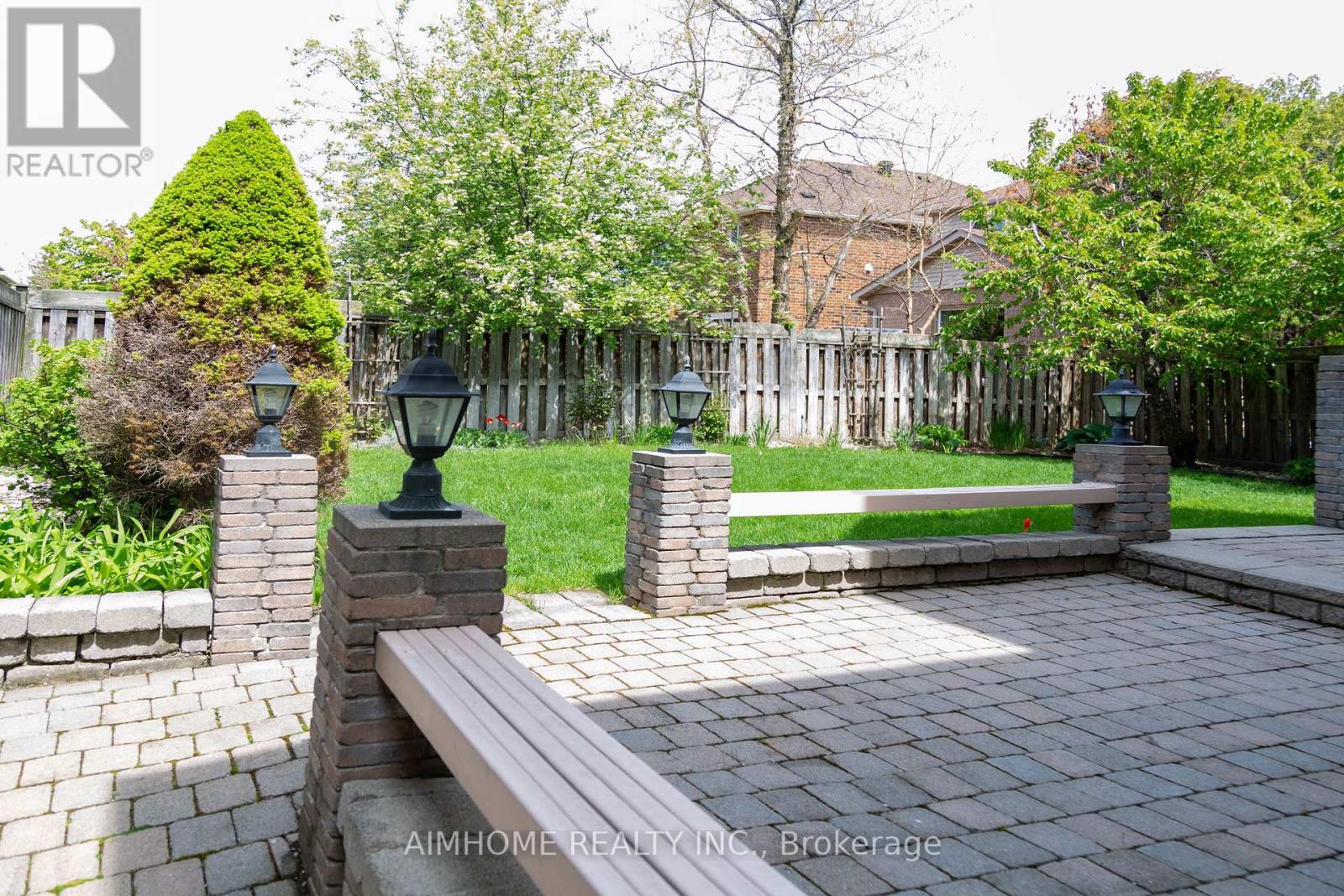 3295 Bloomfield Drive, Mississauga, Ontario  L5N 6X7 - Photo 33 - W13147486