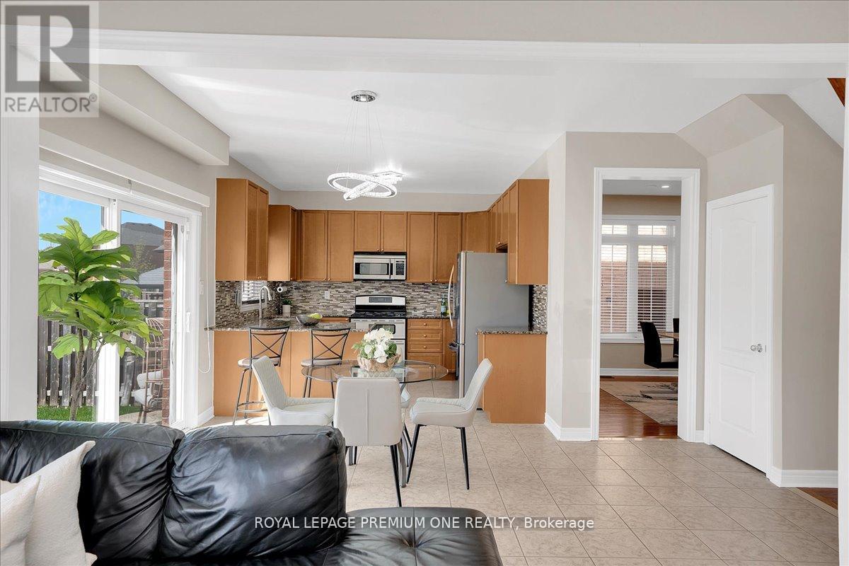 30 Monabelle Crescent, Brampton, Ontario  L6P 1W5 - Photo 18 - W13147528
