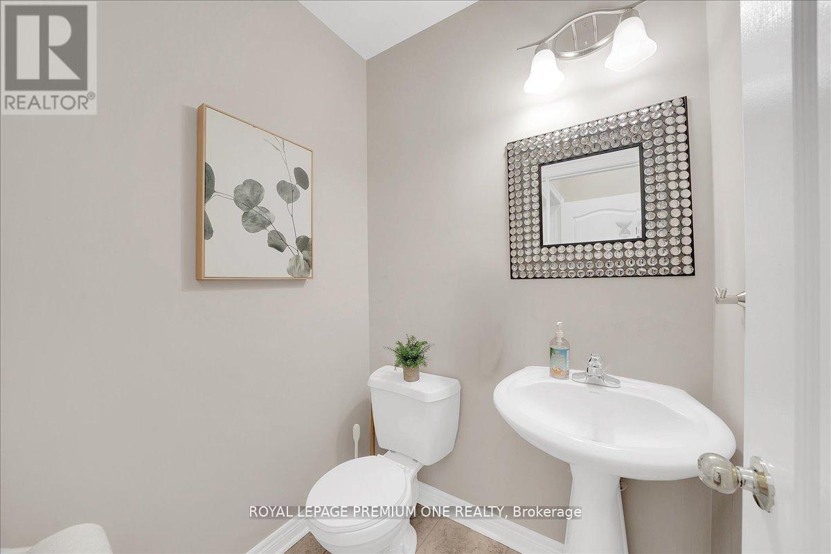 30 Monabelle Crescent, Brampton, Ontario  L6P 1W5 - Photo 23 - W13147528