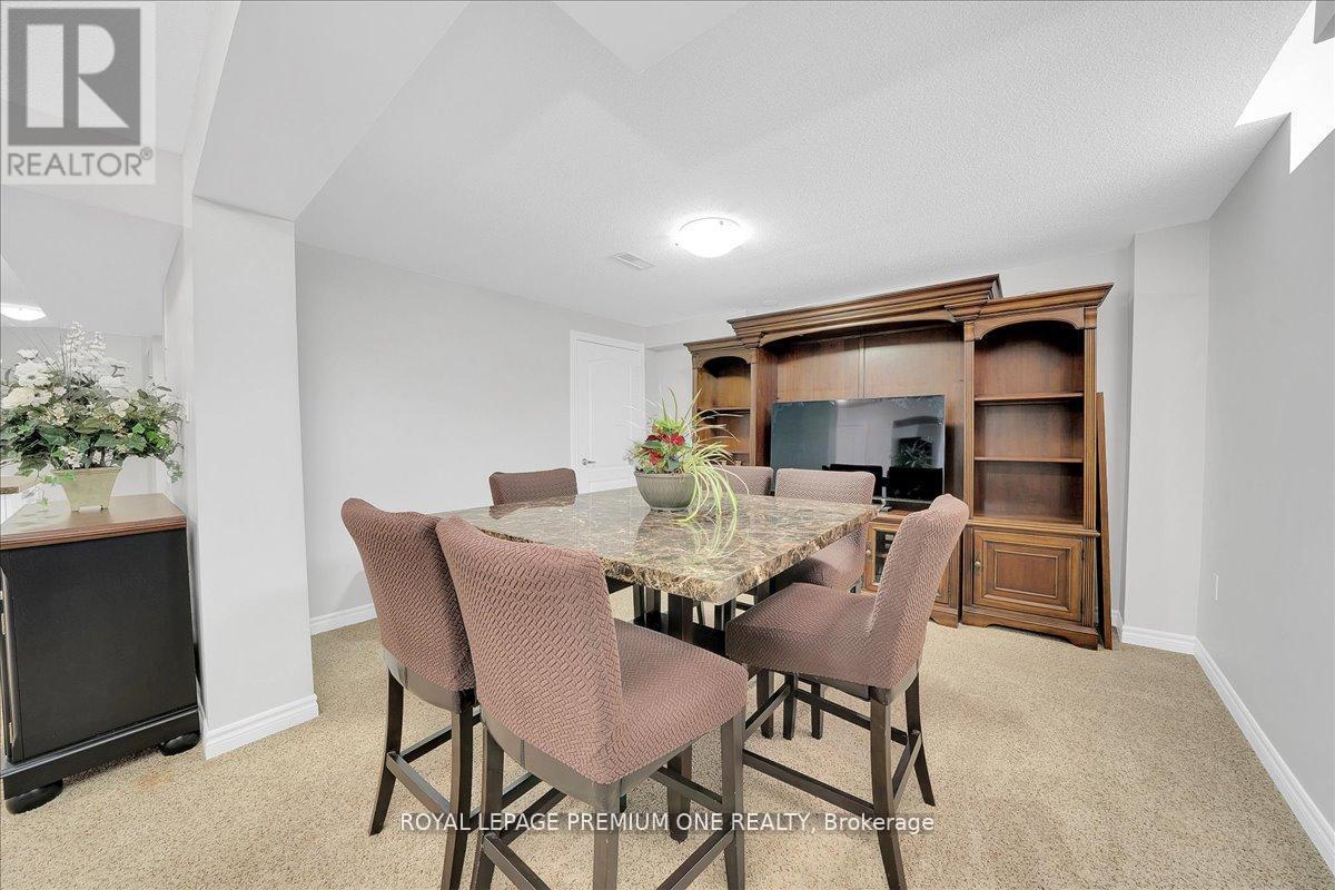 30 Monabelle Crescent, Brampton, Ontario  L6P 1W5 - Photo 39 - W13147528