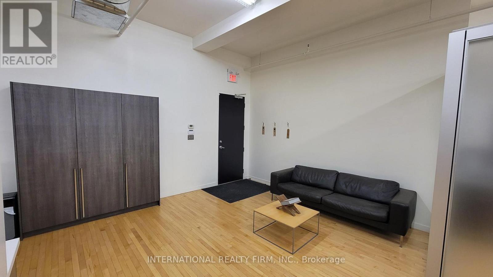 203 - 1245 Caledonia Road, Toronto, Ontario  M6A 2X6 - Photo 2 - W13147530
