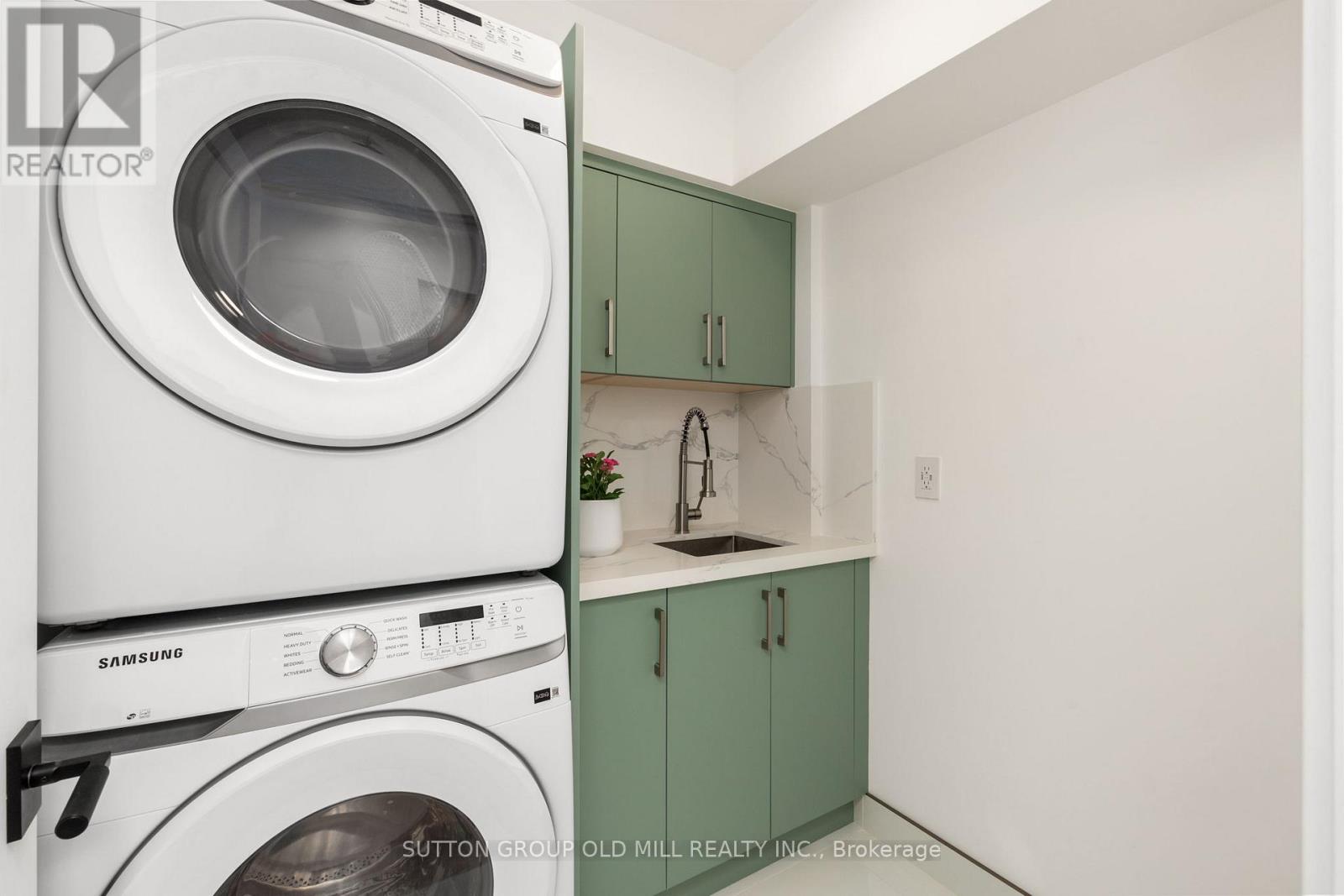 42 Furrow Lane, Toronto, Ontario  M8Z 0A3 - Photo 23 - W13147534