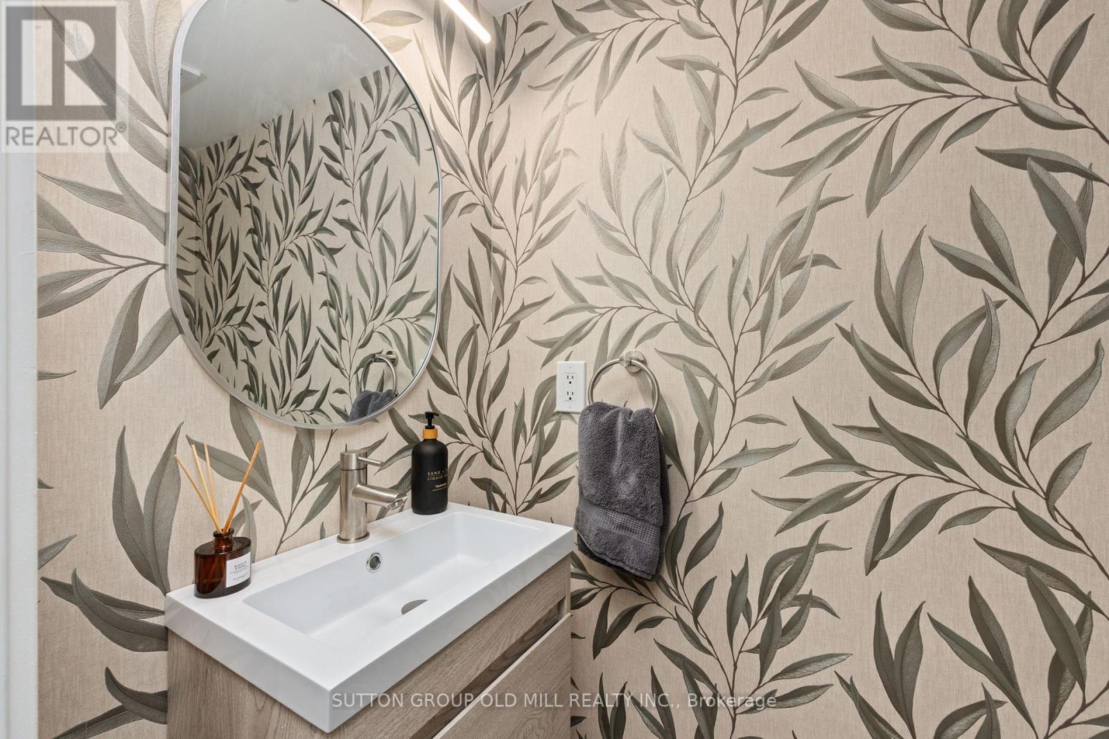 42 Furrow Lane, Toronto, Ontario  M8Z 0A3 - Photo 33 - W13147534