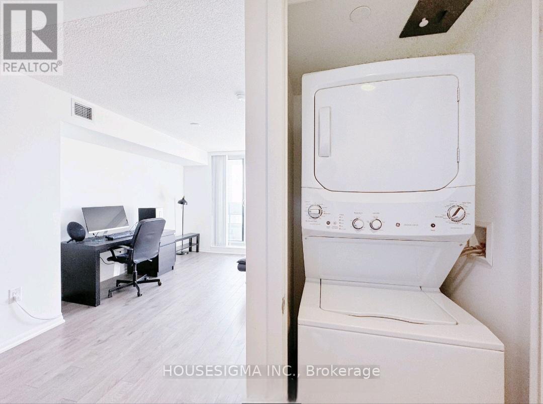 2501 - 830 Lawrence Avenue W, Toronto (Yorkdale-Glen Park), Ontario  M6A 0B6 - Photo 7 - W13147546