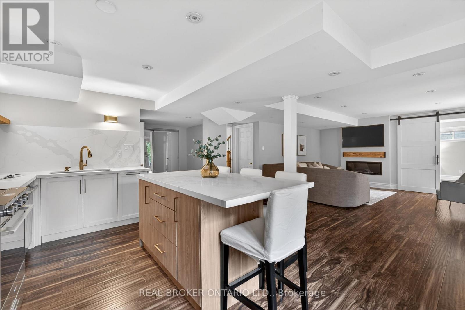 8 Gamble Street, Halton Hills, Ontario  L7G 0B7 - Photo 40 - W13147556