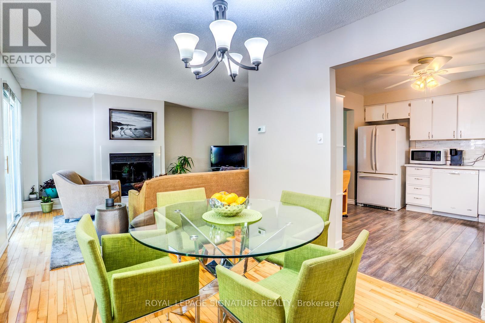 17 Mitchell Avenue, Brampton (Heart Lake West), Ontario  L6Z 1H2 - Photo 10 - W13147560