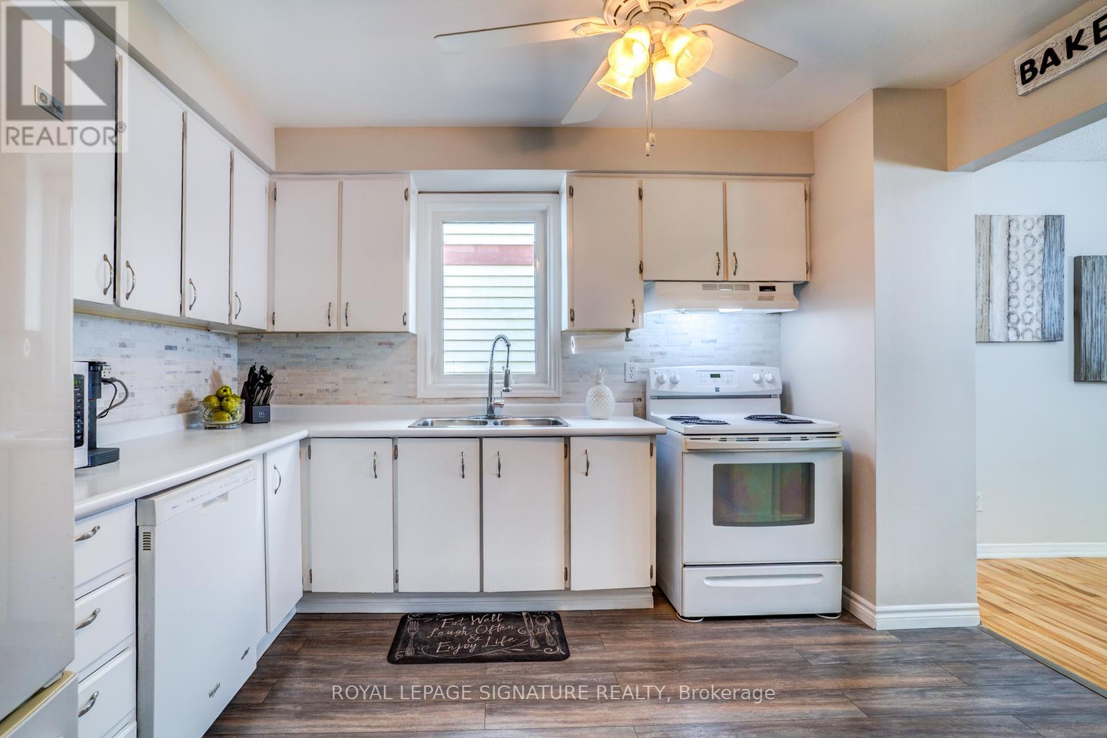 17 Mitchell Avenue, Brampton (Heart Lake West), Ontario  L6Z 1H2 - Photo 14 - W13147560