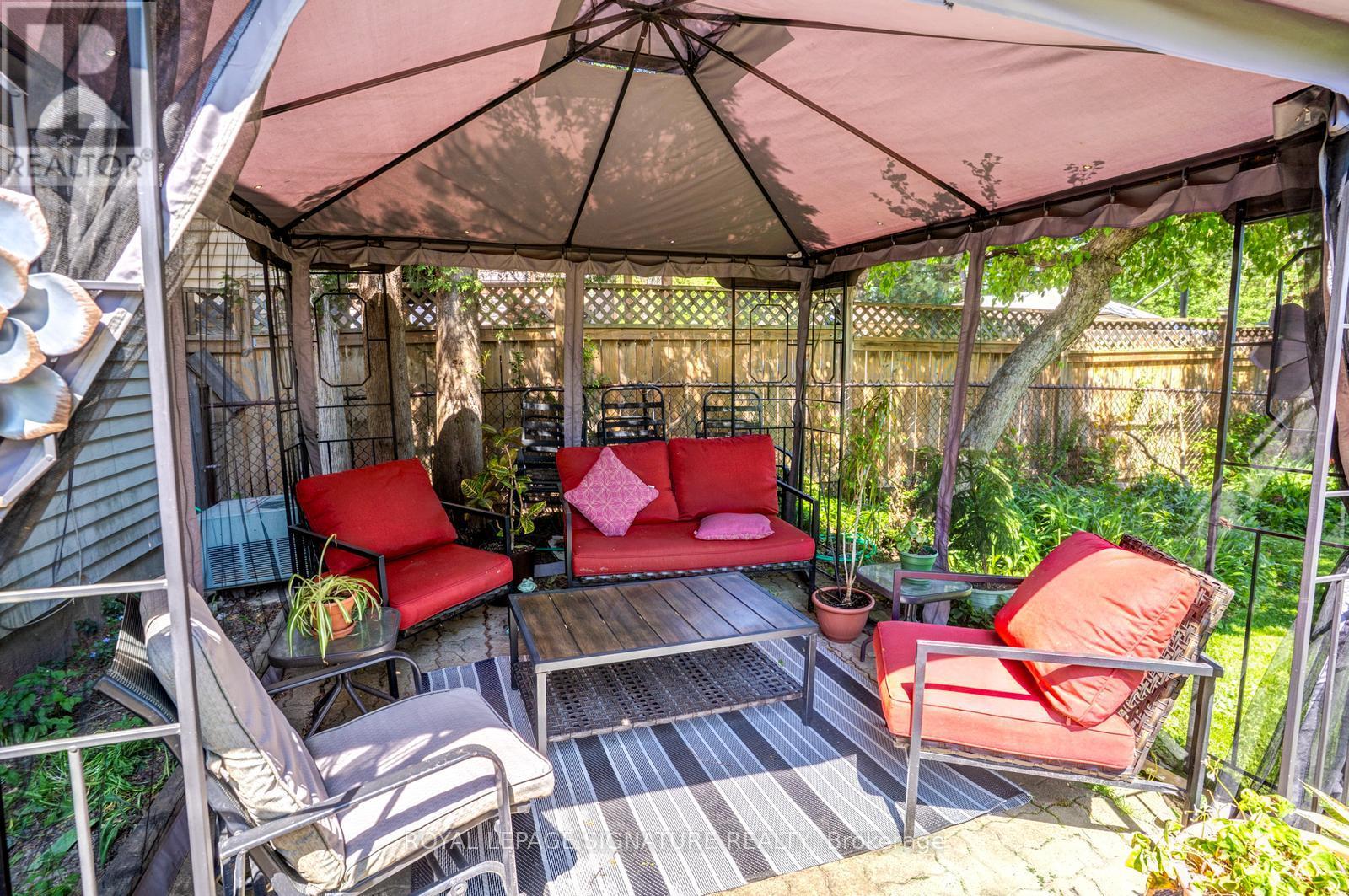 17 Mitchell Avenue, Brampton (Heart Lake West), Ontario  L6Z 1H2 - Photo 27 - W13147560