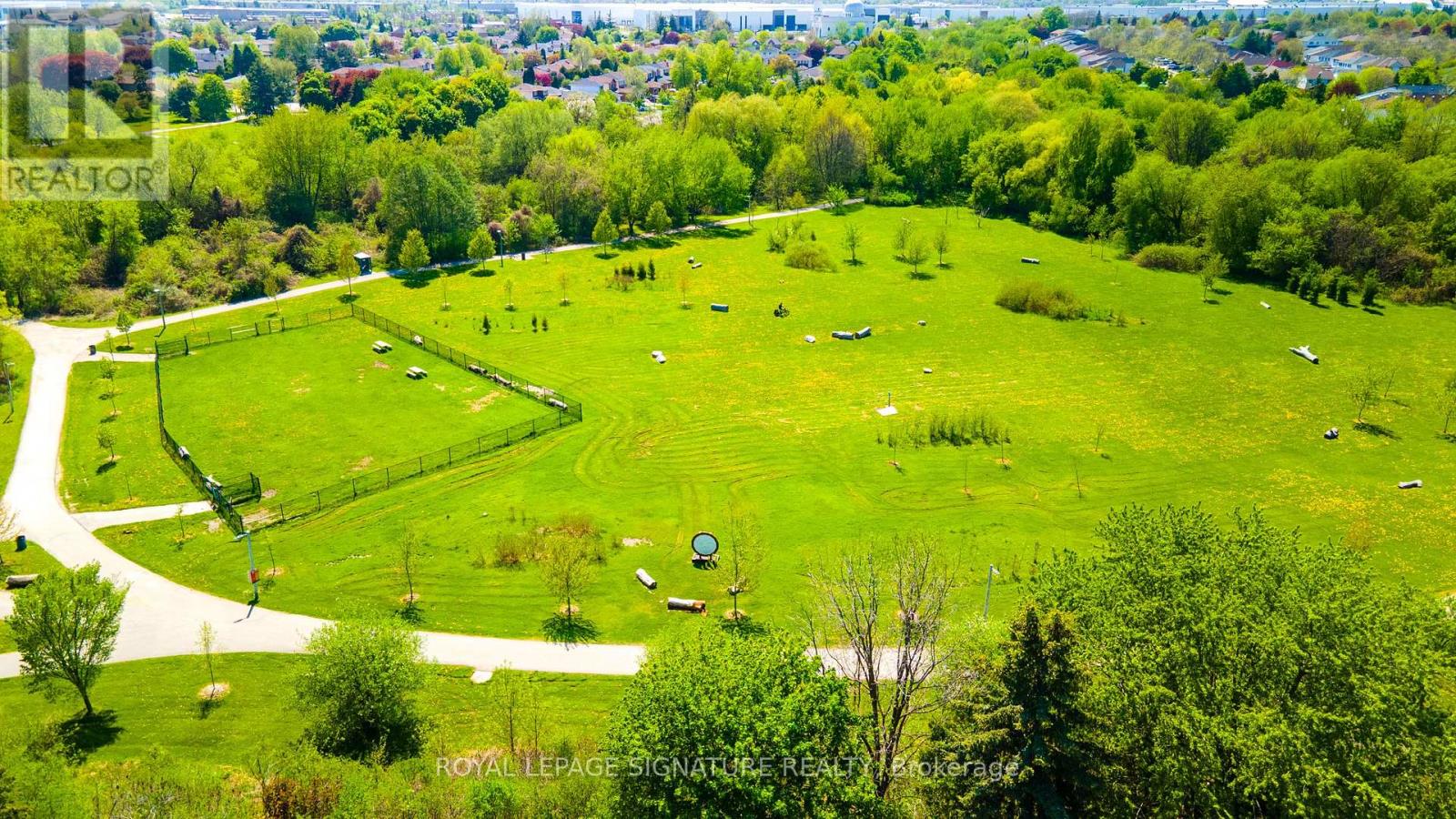 17 Mitchell Avenue, Brampton (Heart Lake West), Ontario  L6Z 1H2 - Photo 36 - W13147560