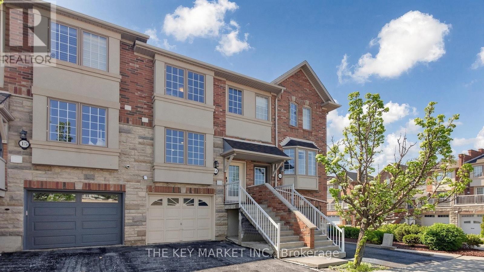 14 - 435 English Rose Lane