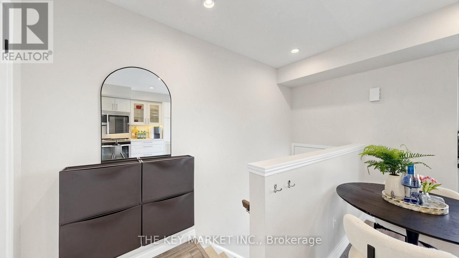 14 - 435 English Rose Lane, Oakville, Ontario  L6H 7S9 - Photo 8 - W13147572