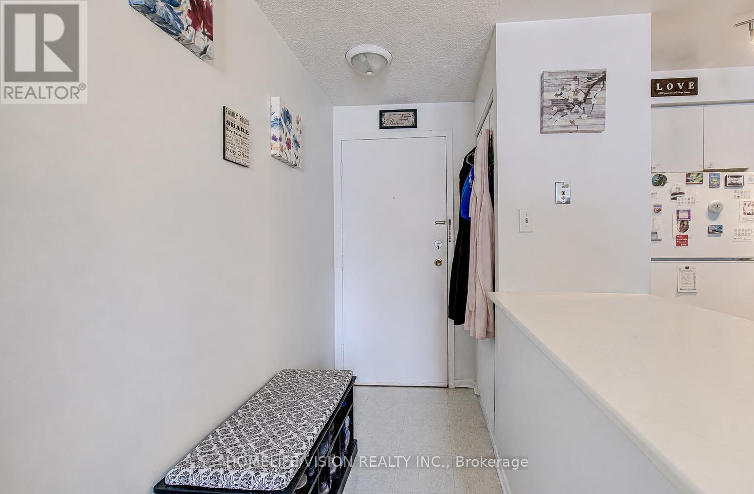210 - 271 Eiwo Court, Waterloo, Ontario  N2K 2M8 - Photo 5 - X13147490