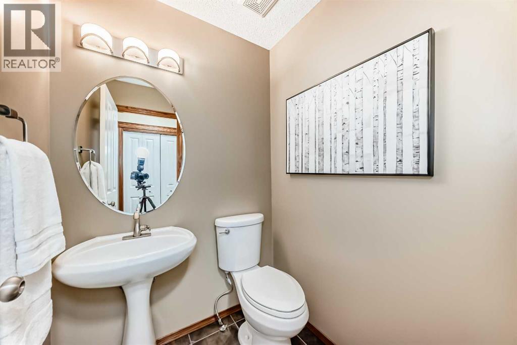 40 Tuscany Vista Crescent NW, Calgary, Alberta  T3L 2Z9 - Photo 23 - A2310989