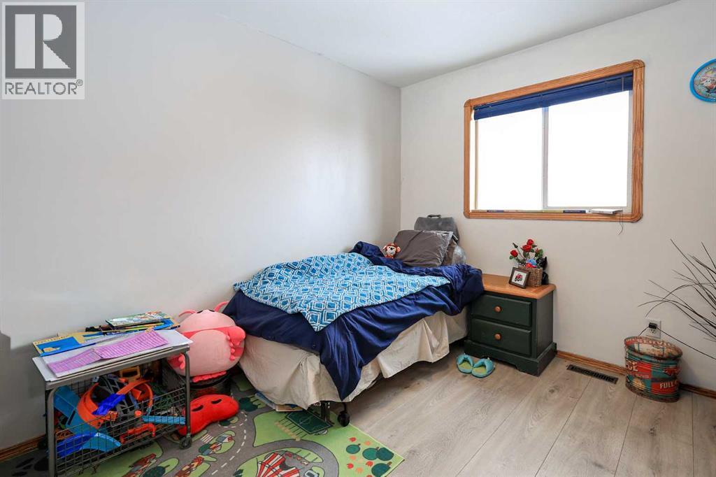 77 Duval Crescent, Red Deer, Alberta  T4R 2Y7 - Photo 22 - A2304752